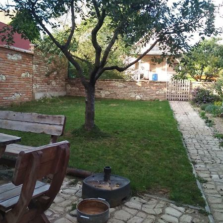 Ubytovani U Lomu Mikulov Extérieur photo